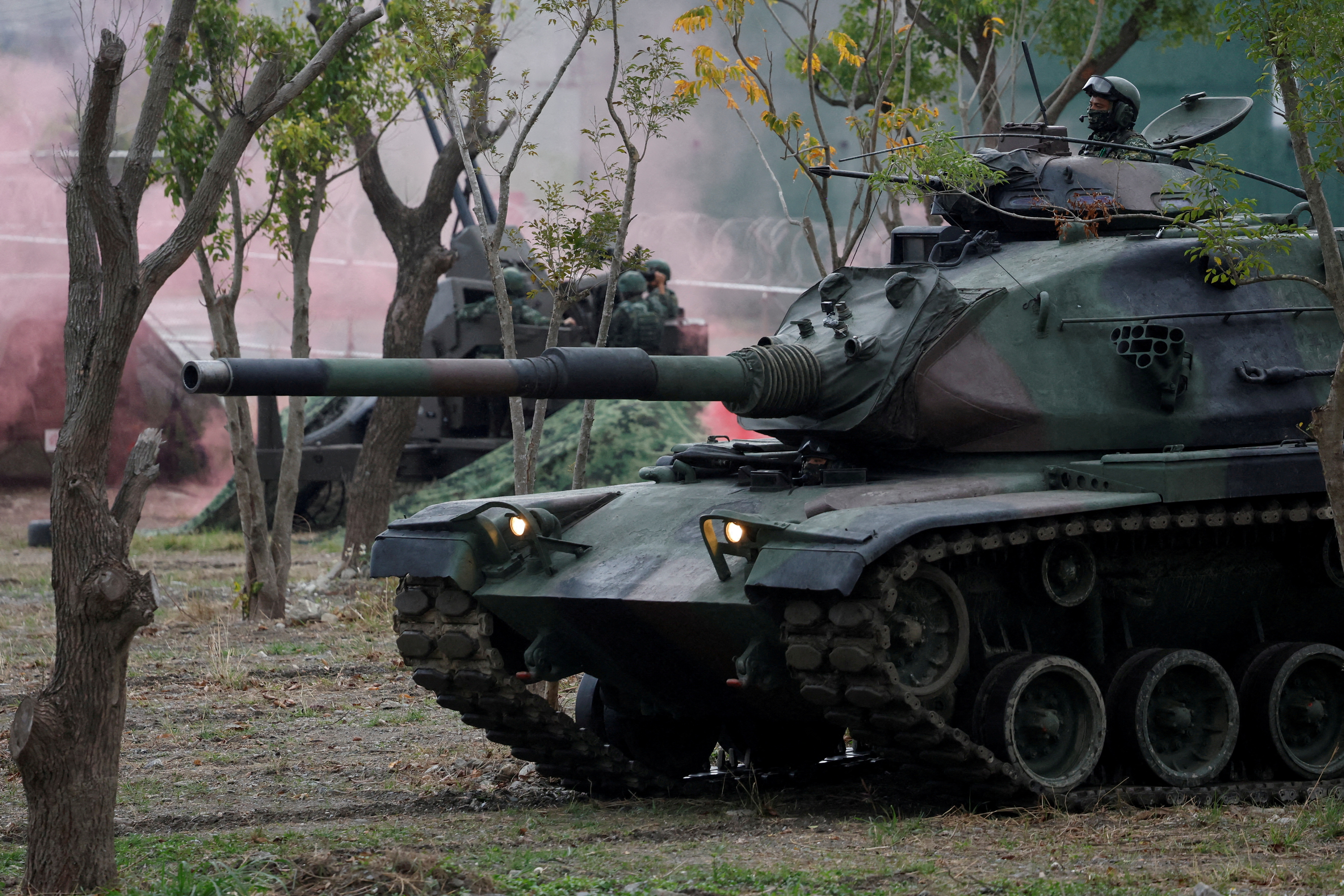 FILE PHOTO: Members of Taiwan’s armed forces participate in a drill as part of a demonstration for the media at a military base in Taitung