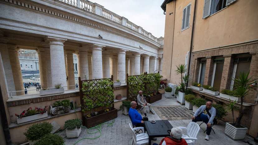 The Wider Image: Pope Francis sheltered the homeless. Now they wonder who will follow