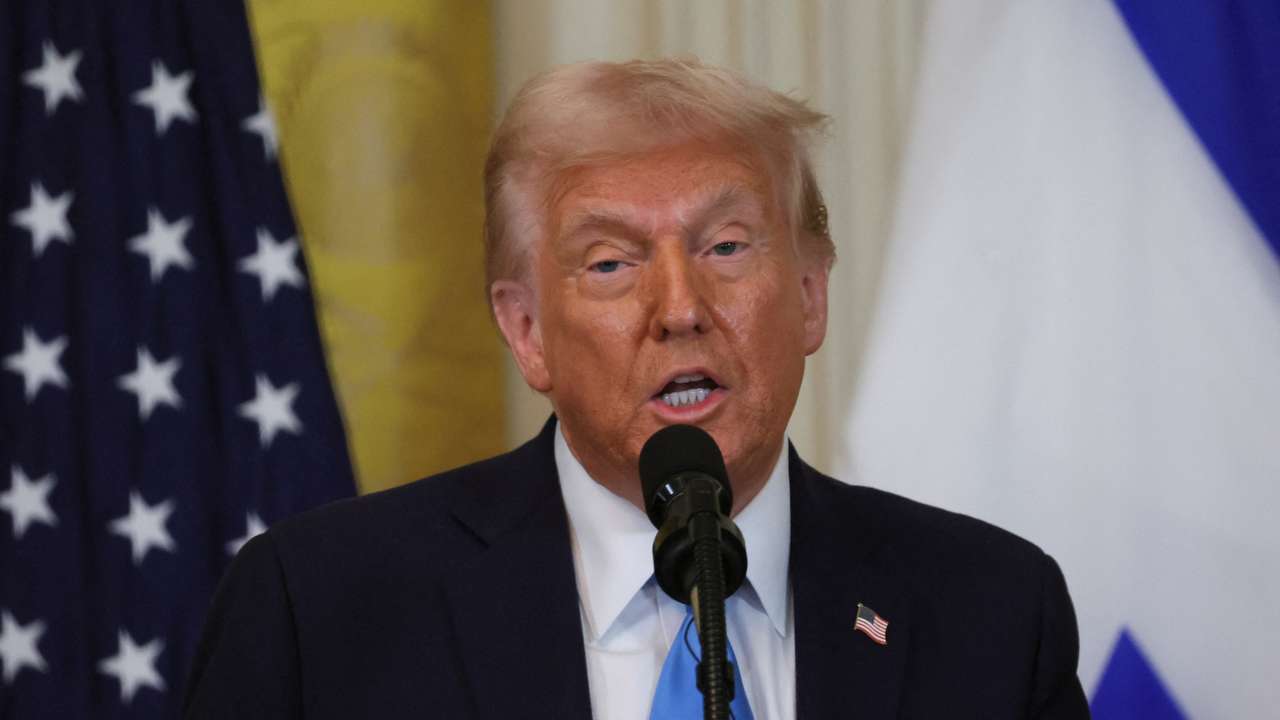 U.S. President Trump meets Israeli PM Netanyahu in Washington