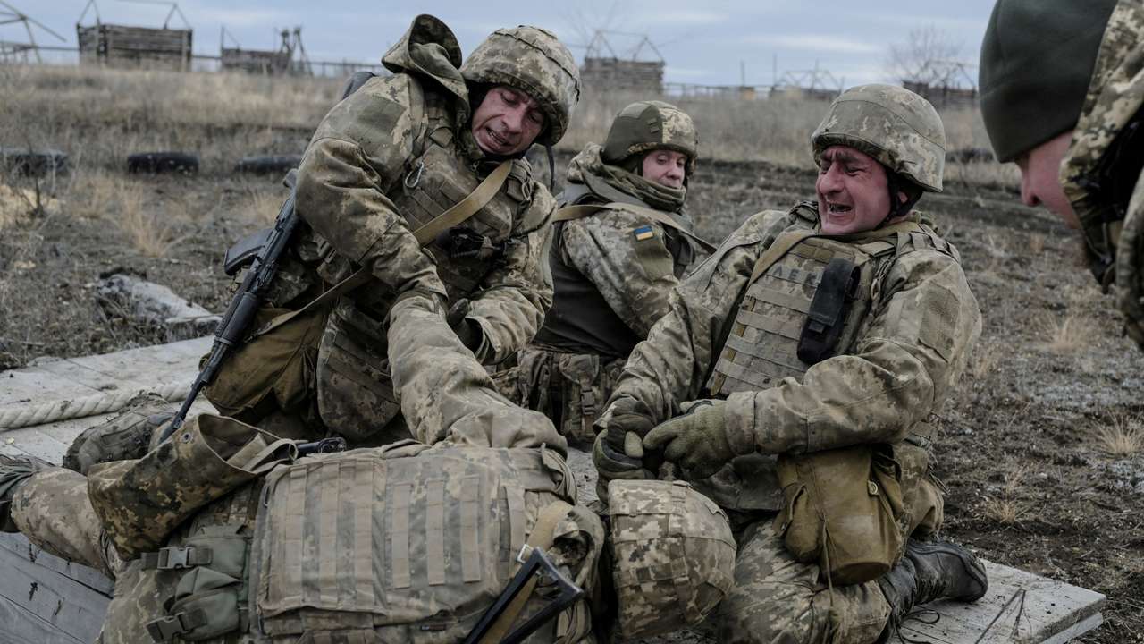 FILE PHOTO: Ukrainian servicemen attend a training near the town of Siversk
