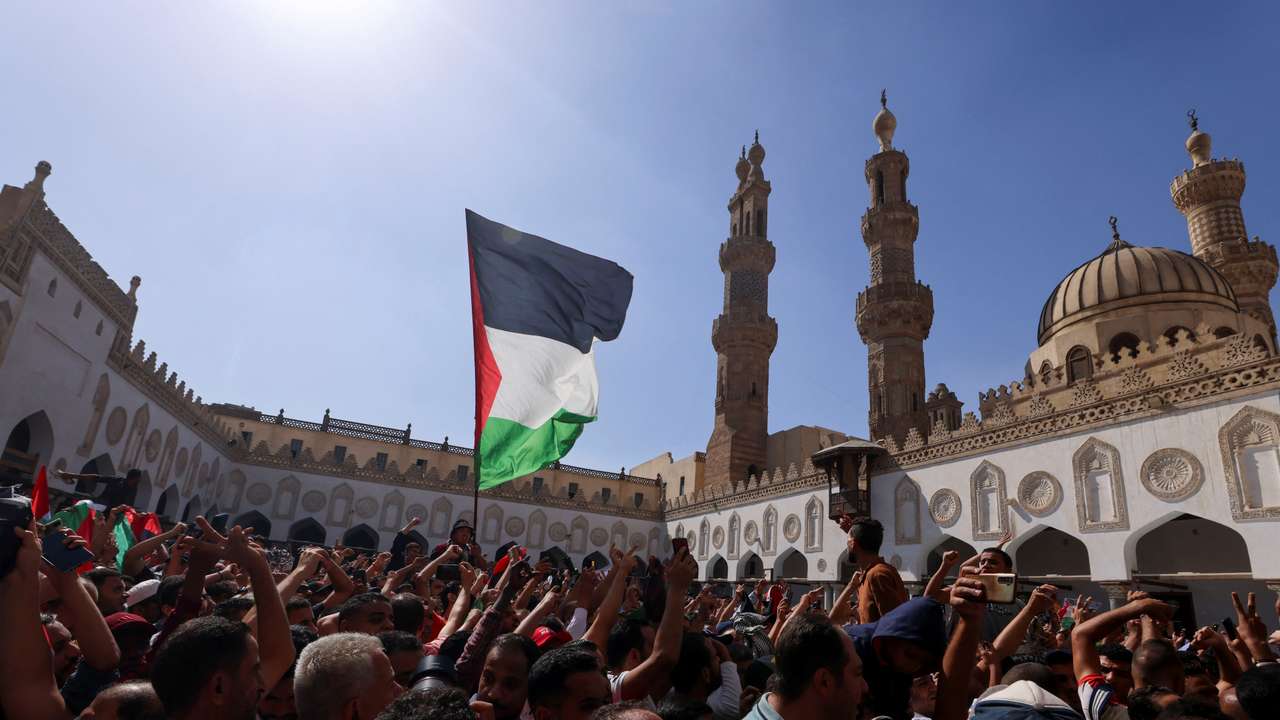 Protest in support of Palestinians, in Old Cairo