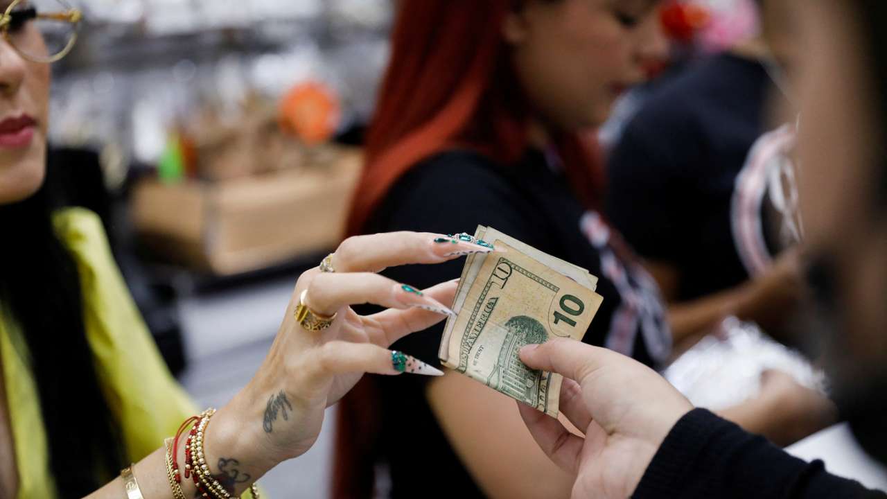 FILE PHOTO: Black Friday shopping in Caracas