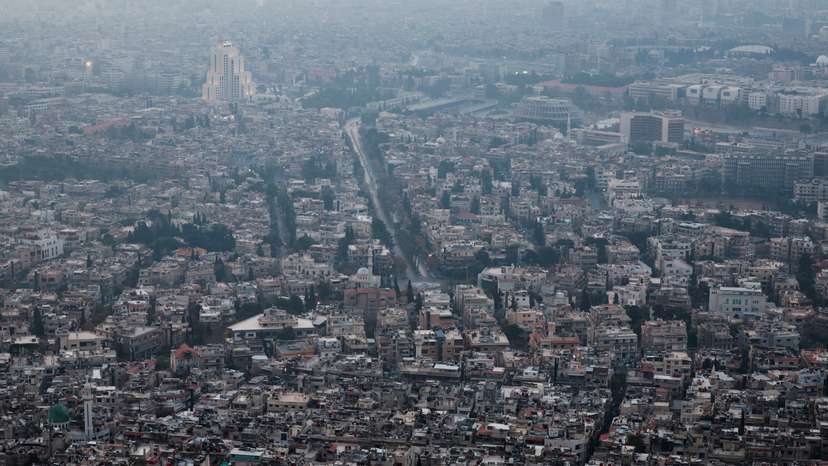 Sun rises over Damascus
