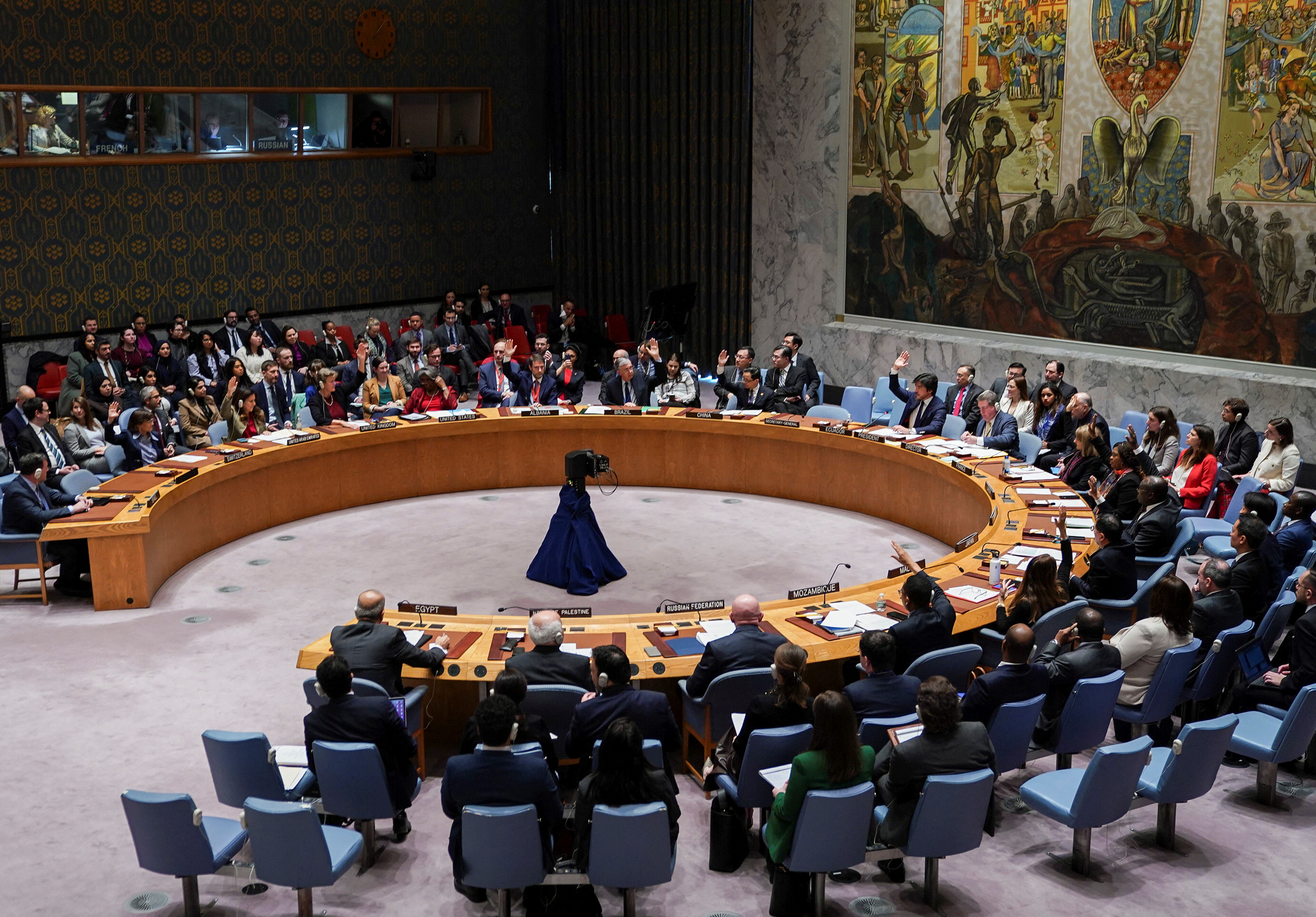 U.N. Security Council votes to demand aid access for Gaza