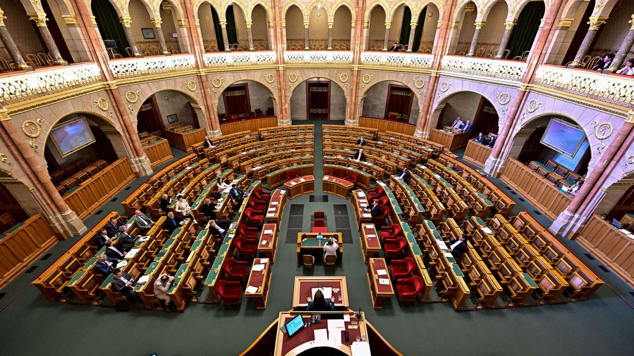 Debate of the bill to crack down on foreign-funded organisations