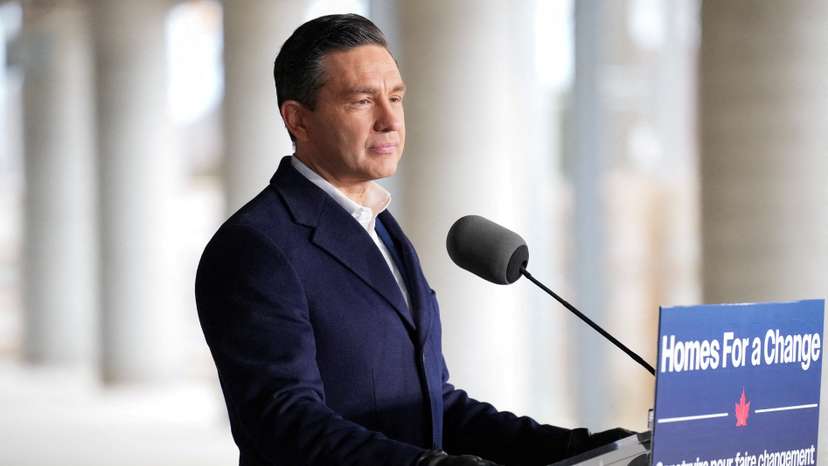 FILE PHOTO: Conservative Party of Canada's leader Pierre Poilievre makes a campaign stop in Toronto