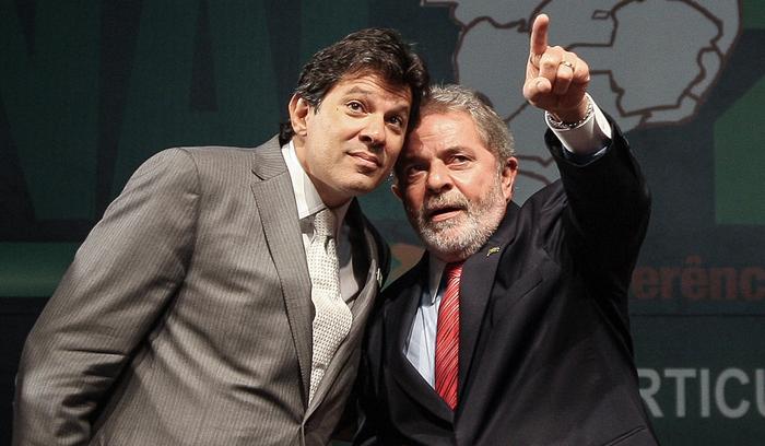 Com emprego recorde, insegurança e salários baixos mantém eleitor pessimista, dizem especialistas