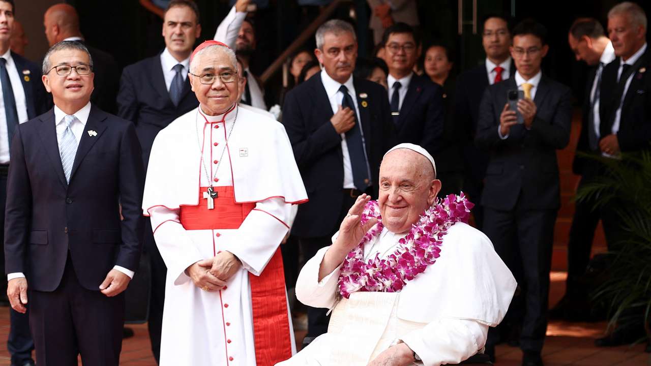 Pope Francis visits Singapore