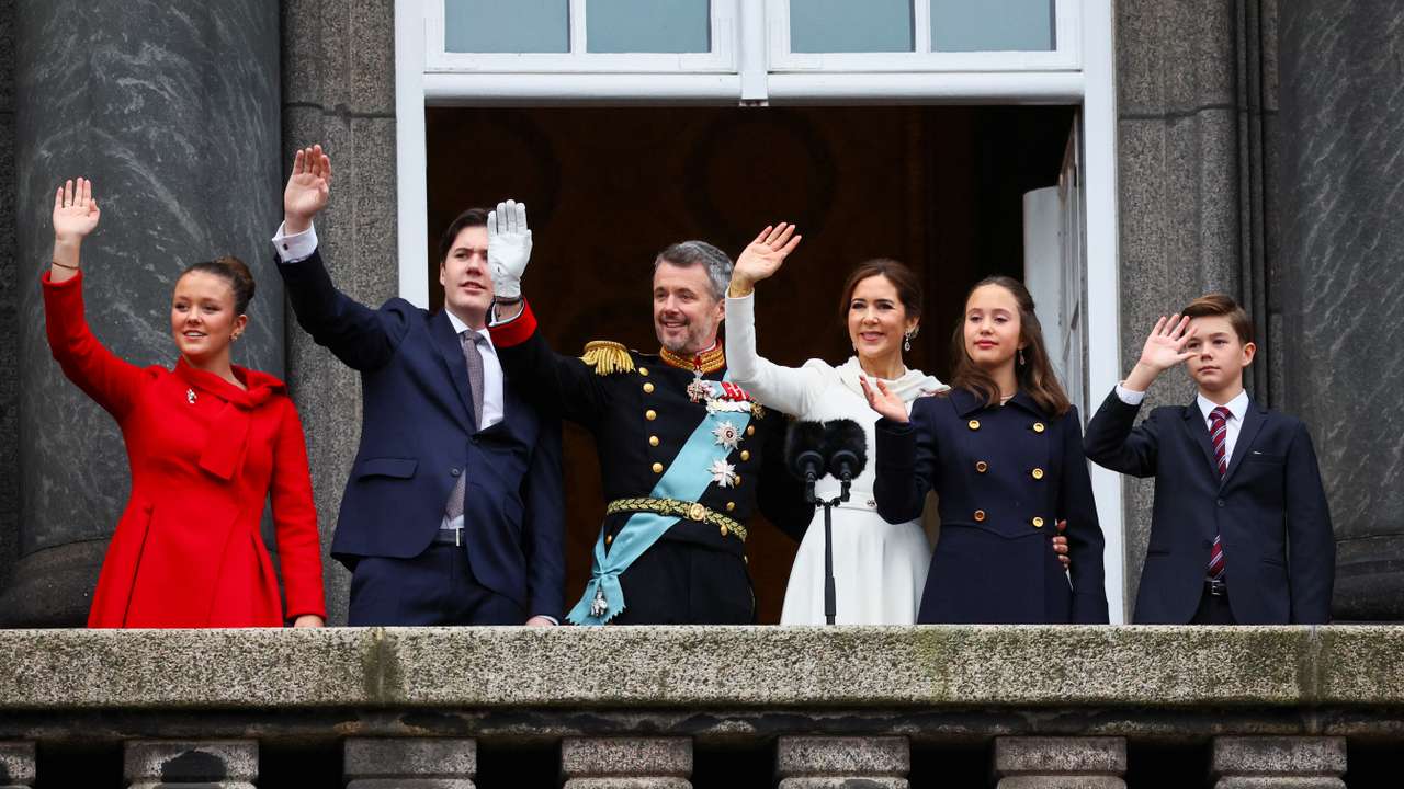 Succession of the Danish throne in Copenhagen