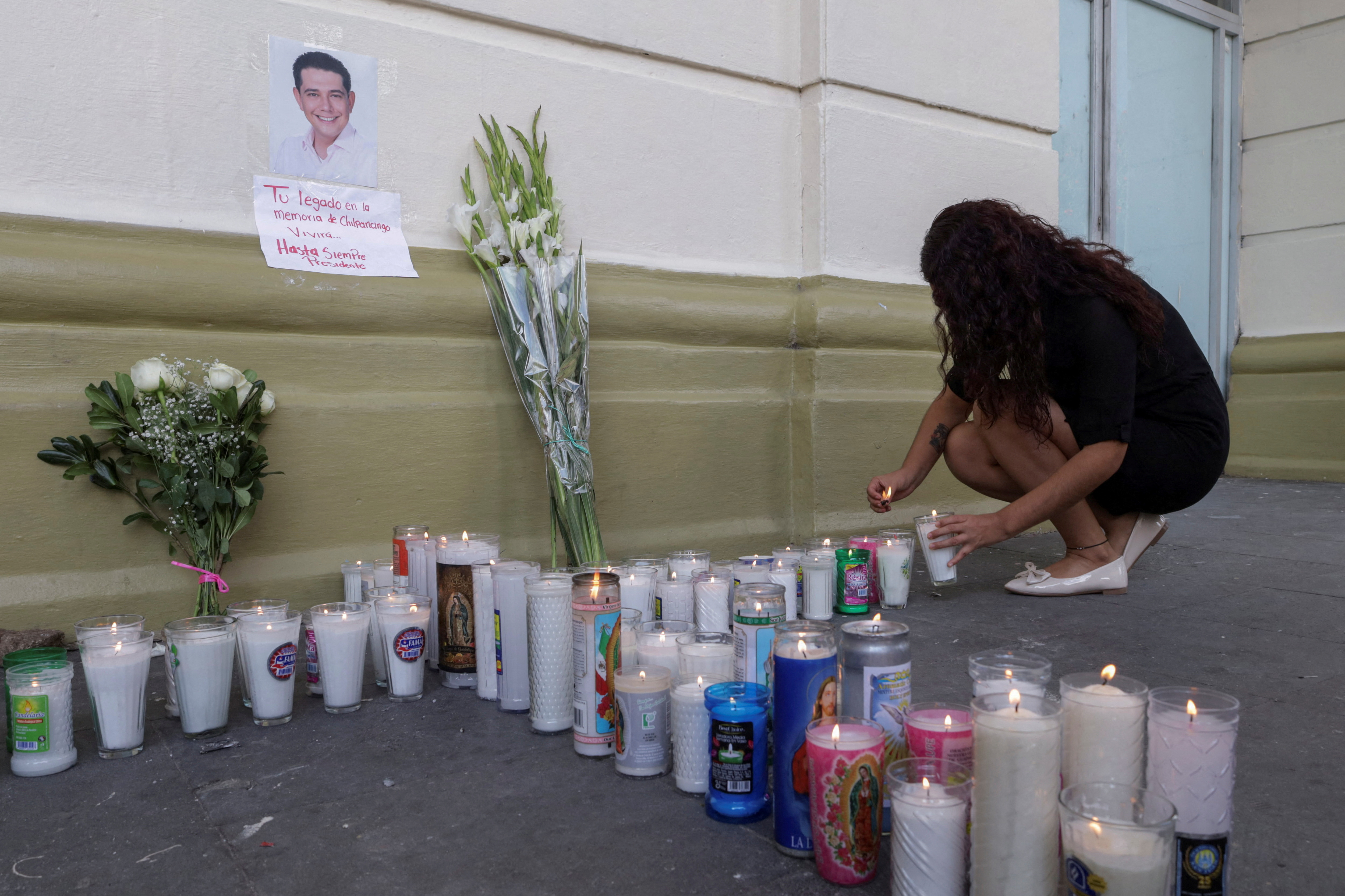 Funeral held for Mexican mayor assassinated days after taking office