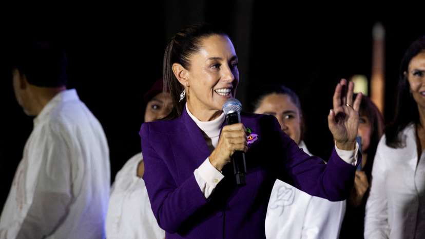 FILE PHOTO: Presidential candidates attend the last presidential debate at the Tlatelolco University Cultural Center, in Mexico City