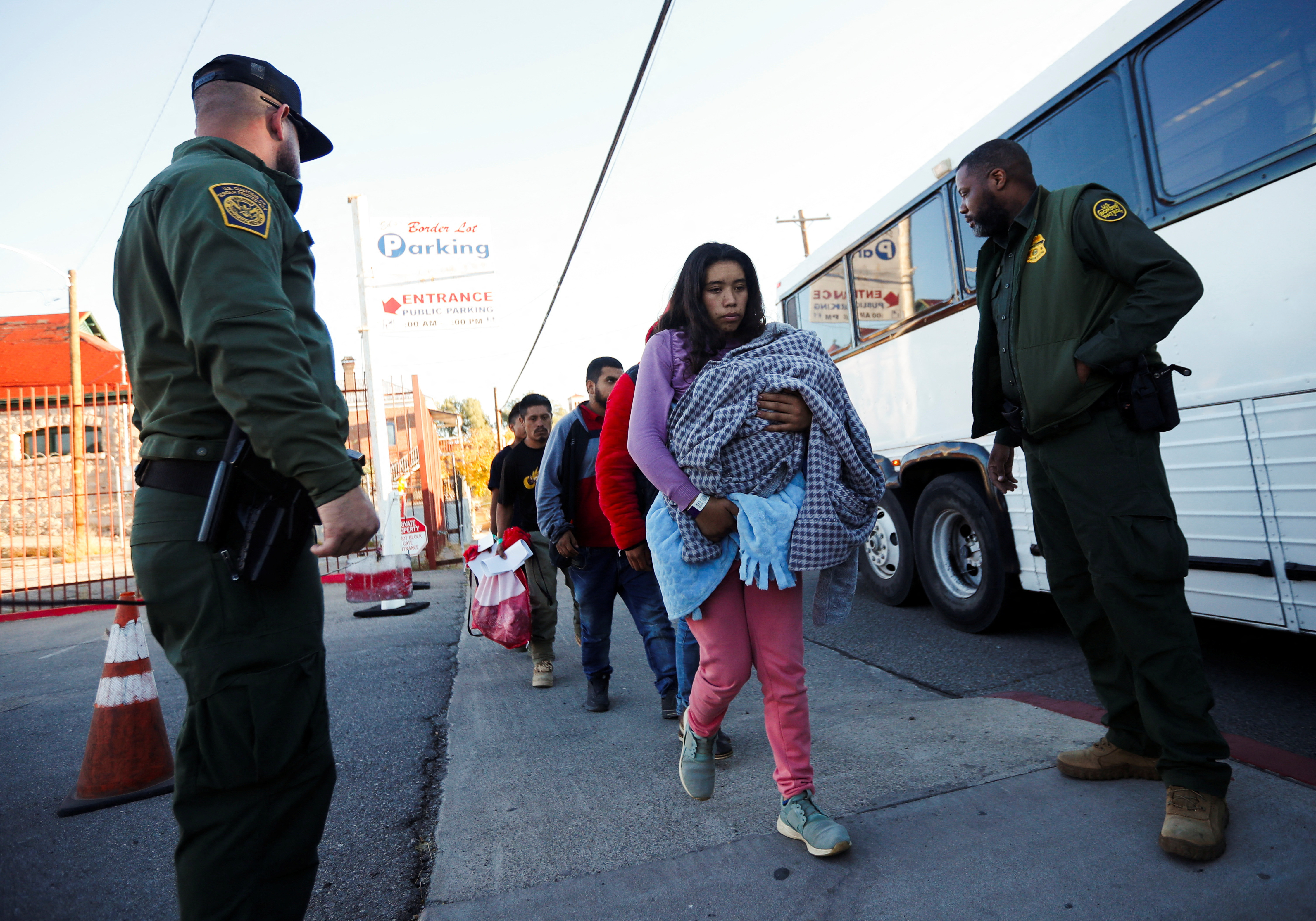 Cartel violence in Mexico is driving unprecedented migration of families to the US