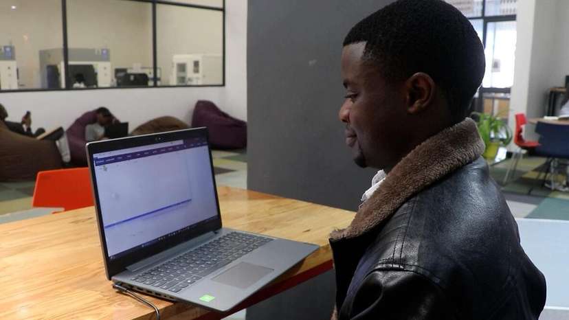 Malawian AI System Turns Eyes Into Controllers