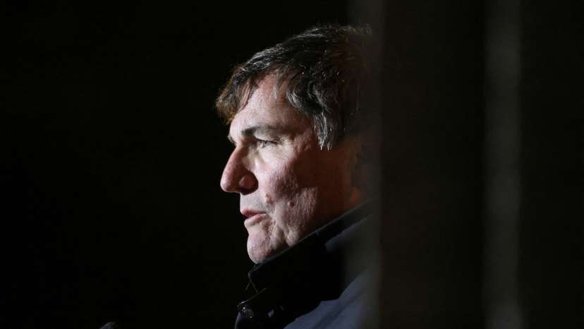 Dominic LeBlanc is sworn in as Finance Minister at Rideau Hall in Ottawa