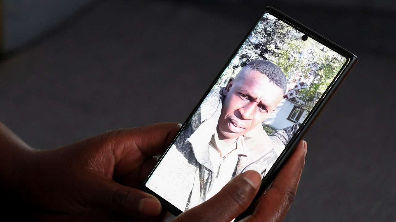 Kenyan families protest suspected Russia military recruitment at the foreign ministry in Nairobi