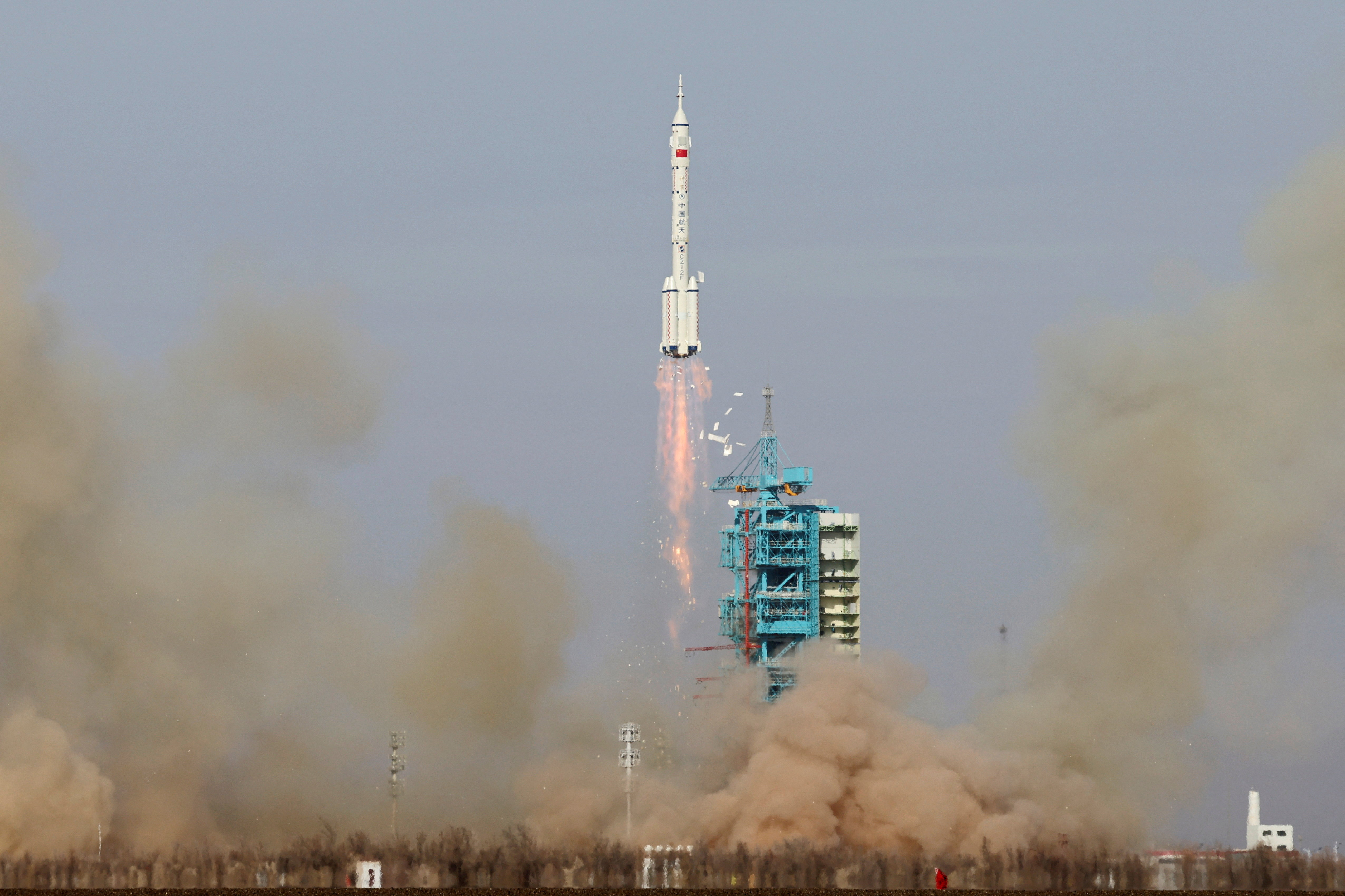 Rocket carrying Shenzhou-22 spacecraft takes off from Jiuquan Satellite Launch Center