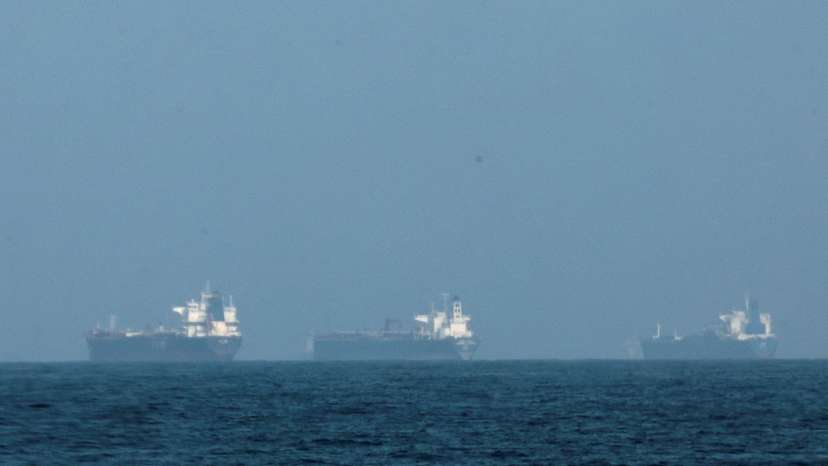 FILE PHOTO: Tankers are seen off the coast of the Fujairah amid the U.S.-Israel conflict with Iran