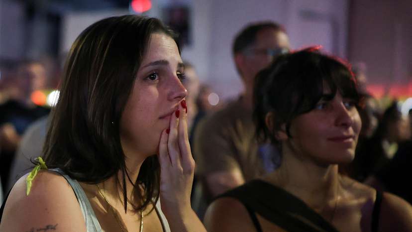 Ceasefire between Israel and Hamas goes into effect