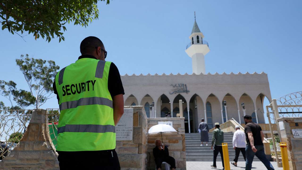 FILE PHOTO: Heightened security presence following a deadly mass shooting at Bondi Beach, in Sydney
