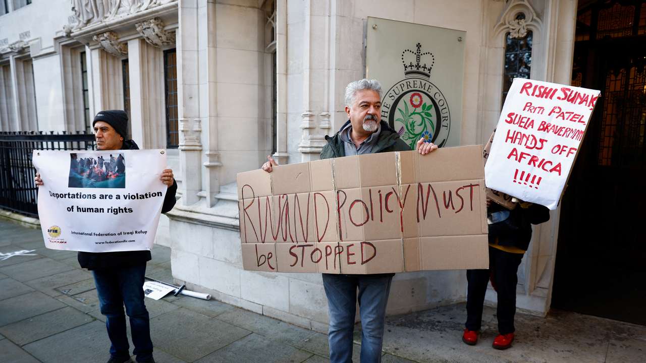 Supreme Court to give ruling on government's Rwanda migrant plan, in London