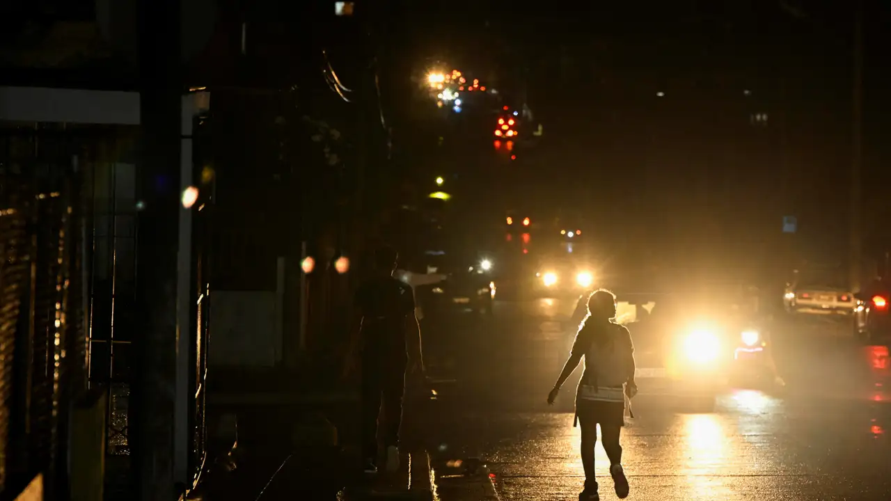 Cuba struggles to ease power cuts amid reduced fuel supplies from Venezuela
