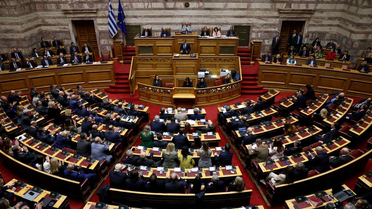 Greeks protest as parliament votes on 2026 budget