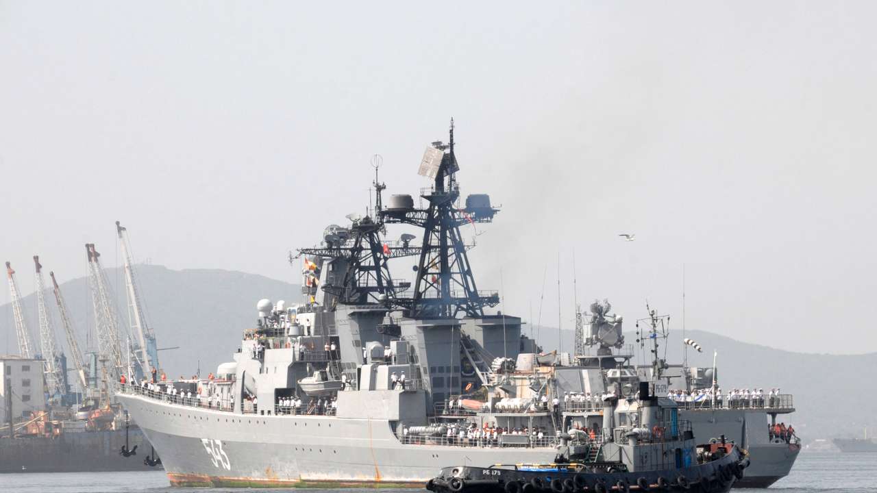 The Marshal Shaposhnikov arrives at the harbour of Vladivostok