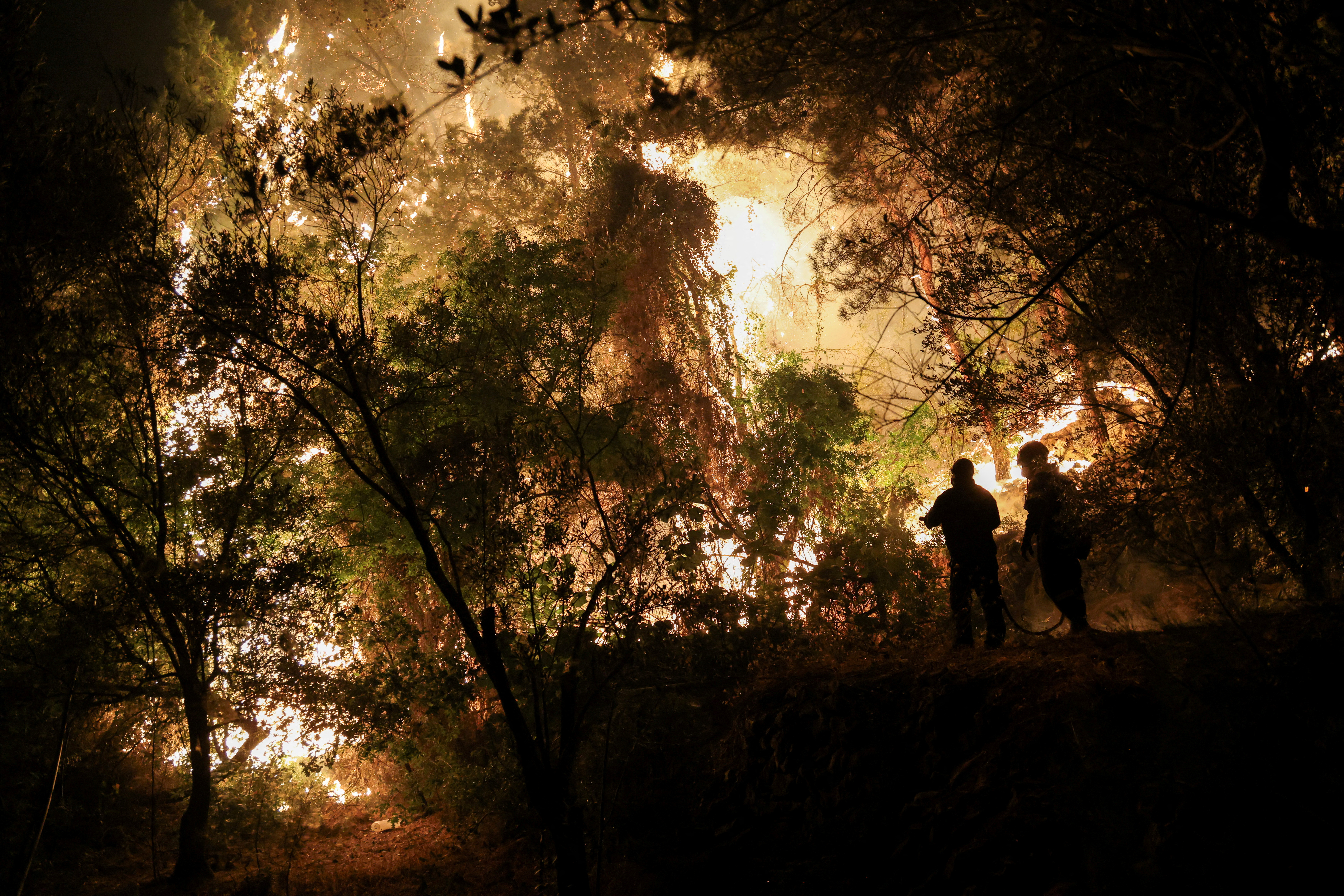 Greece battles wildfire on Chios island