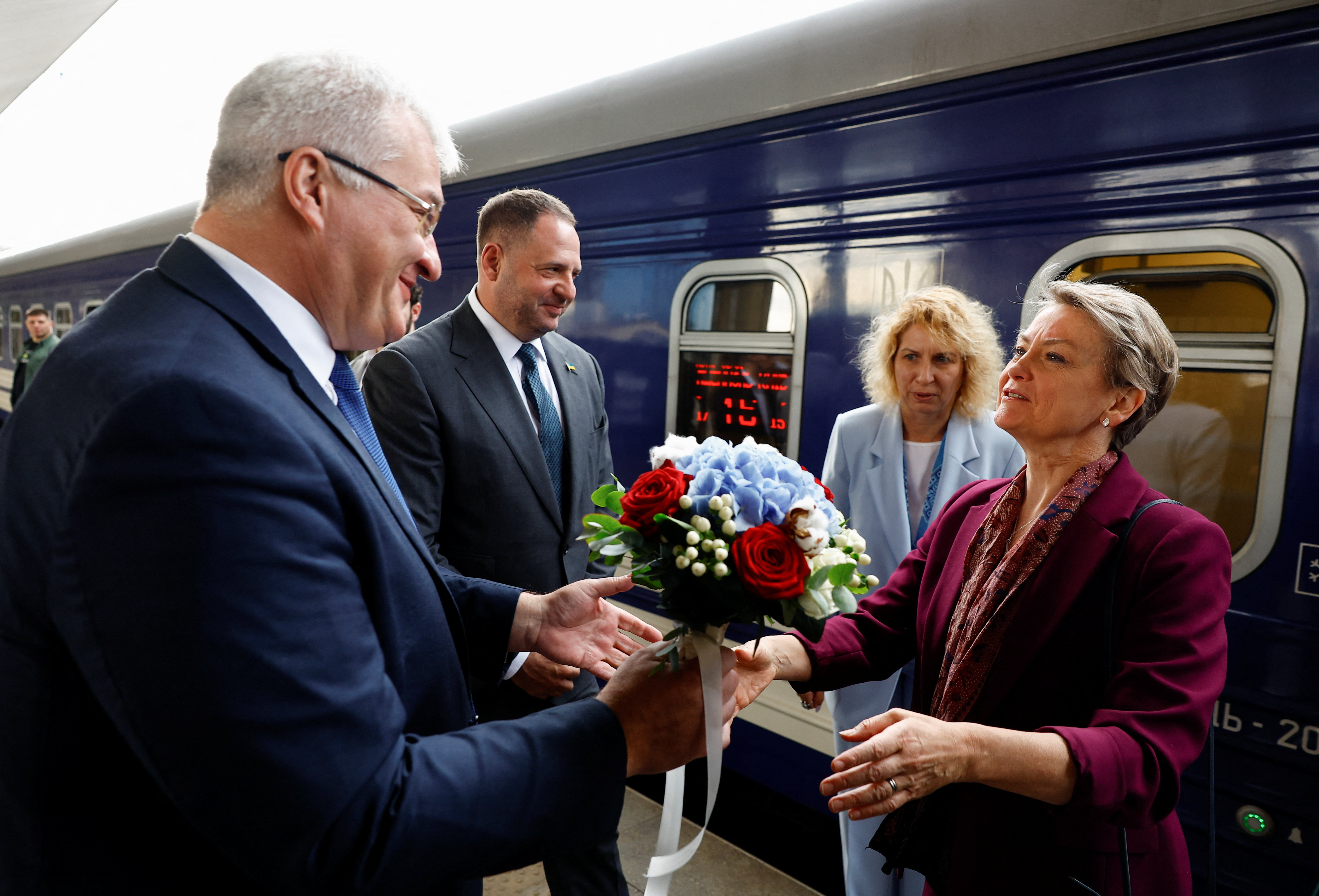 British Foreign Secretary Yvette Cooper visits Kyiv