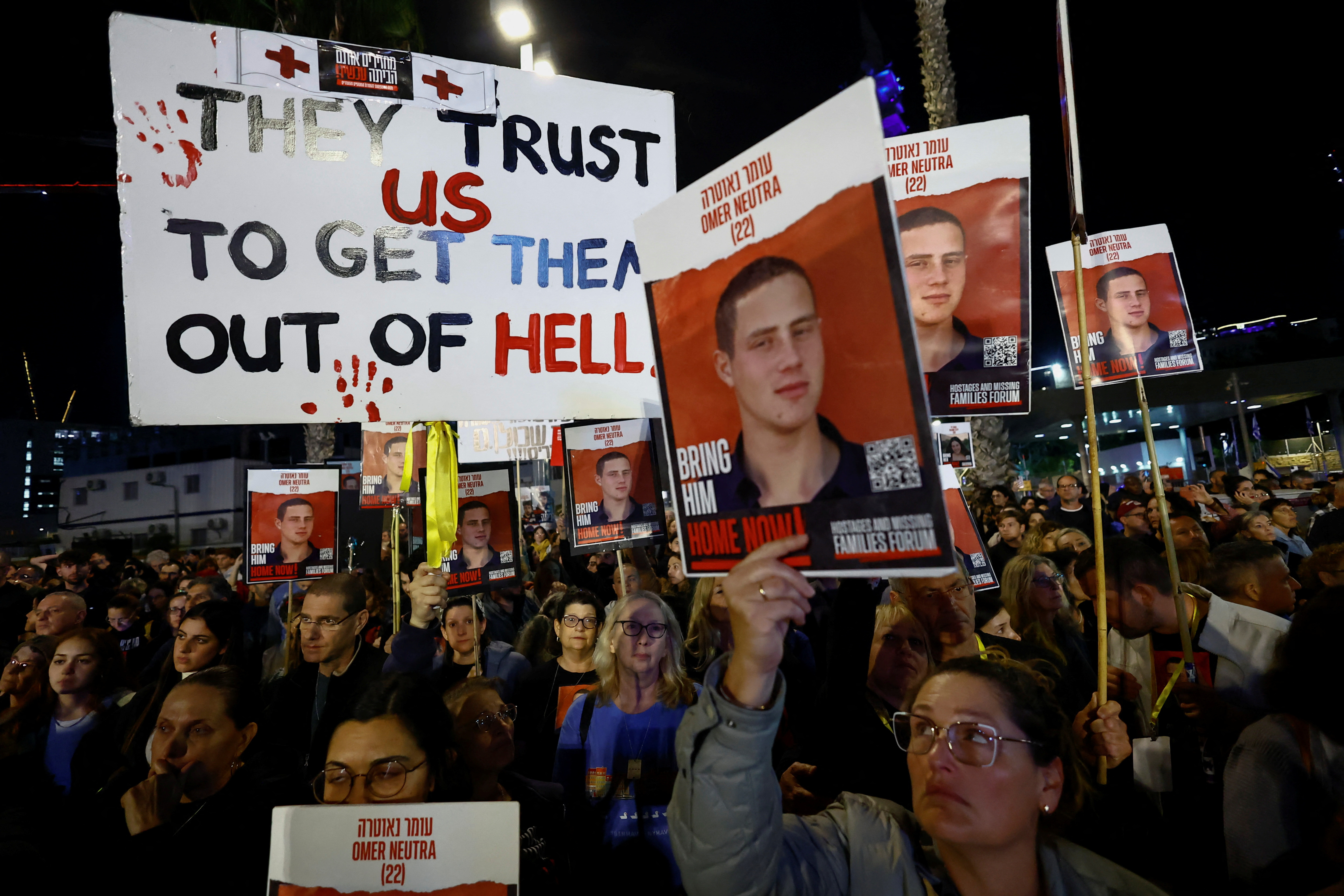 Rally calling for the release of hostages, in Tel Aviv