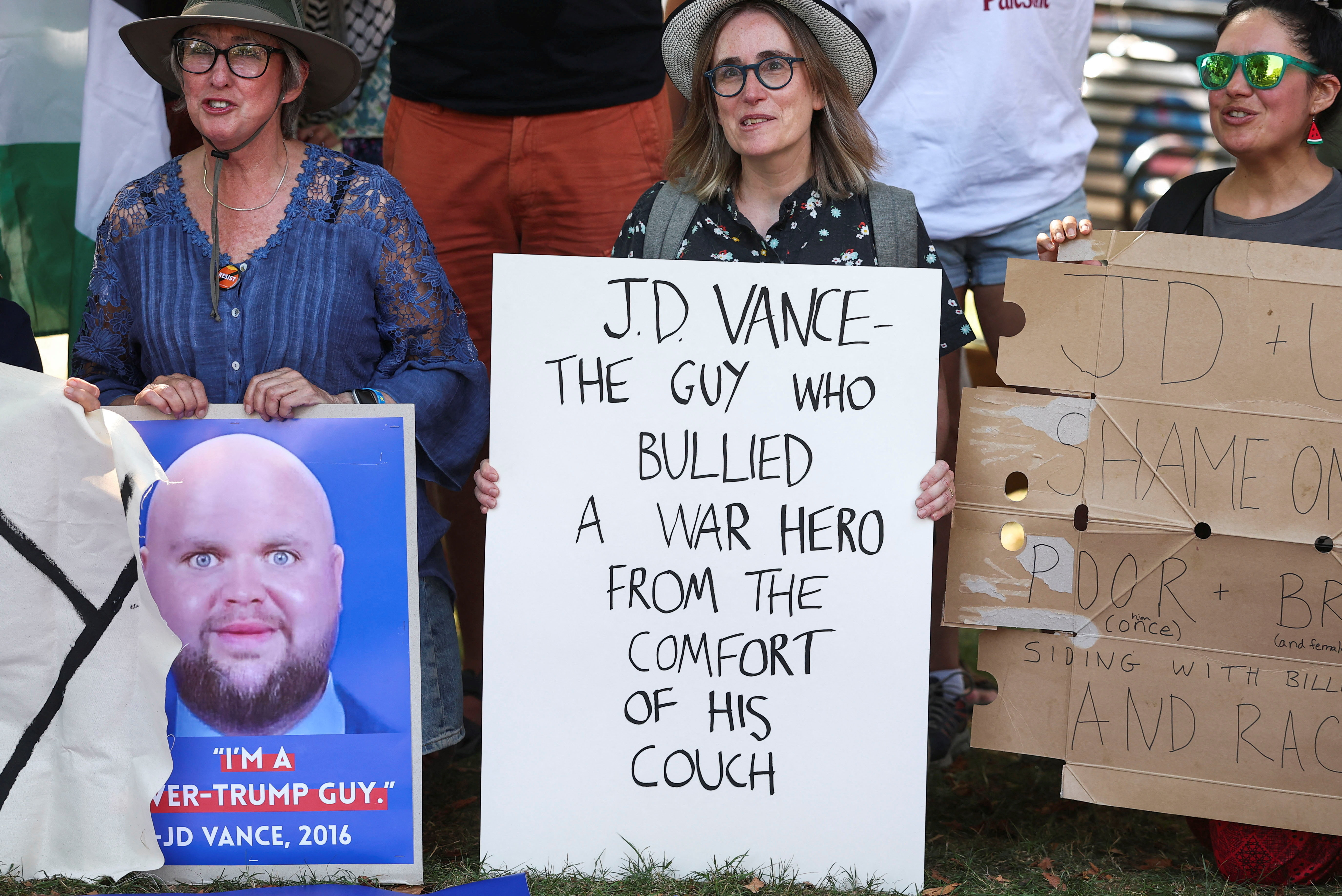 Protest against U.S. Vice President Vance spending his holiday in Cotswalds