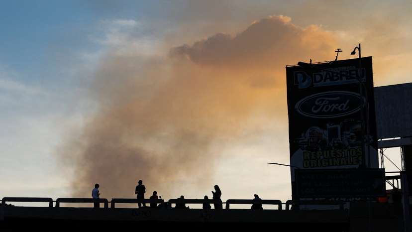 U.S. strikes Venezuelan capital