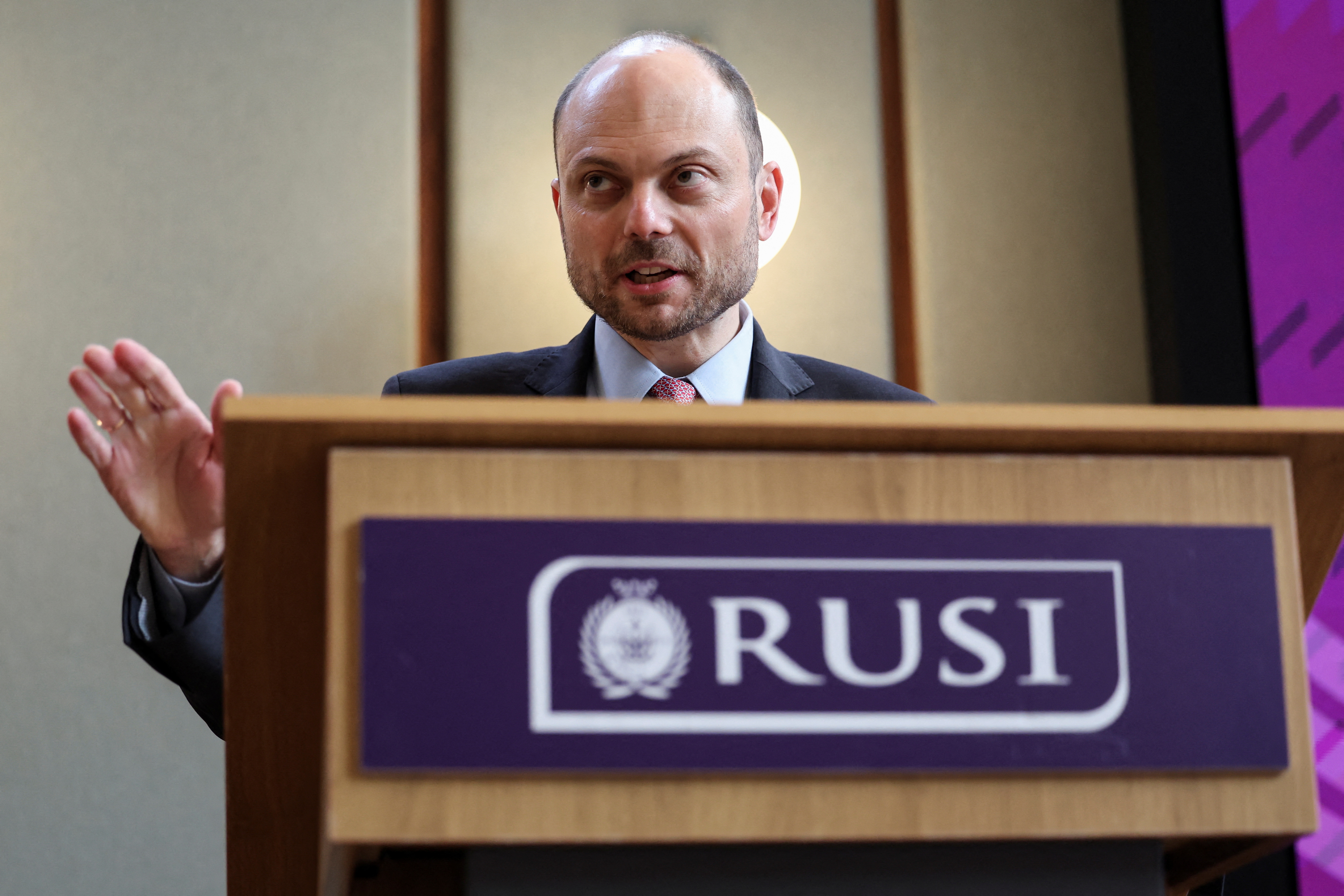 Vladimir Kara-Murza speaks to the media in London