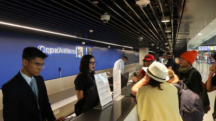 Copa Airlines says Venezuela to suspend flights to and from Panama