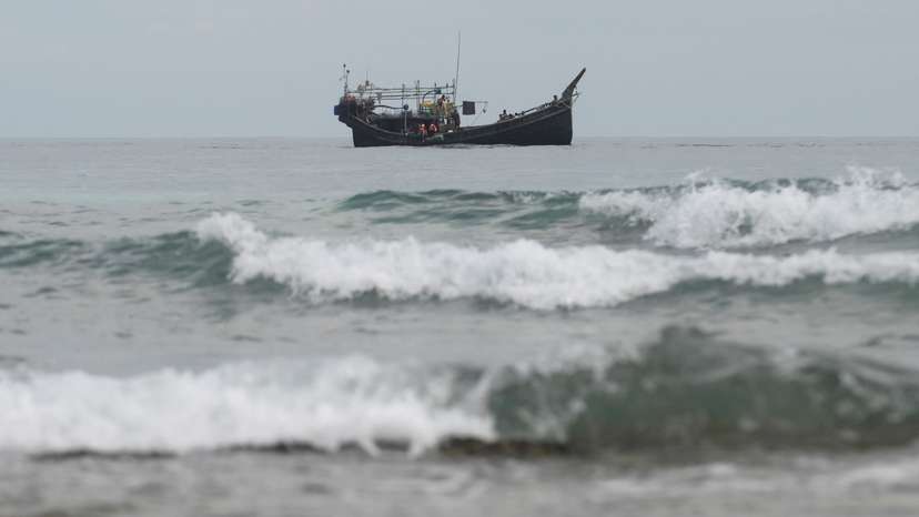 Rohingya Muslims arrive in Sabang, Aceh province