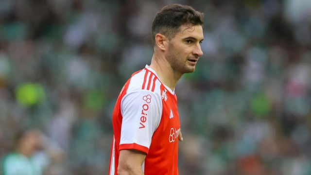 Lucas Alario