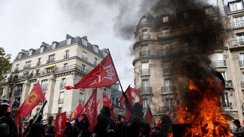 Strikes and anti-government protests called by French unions in France