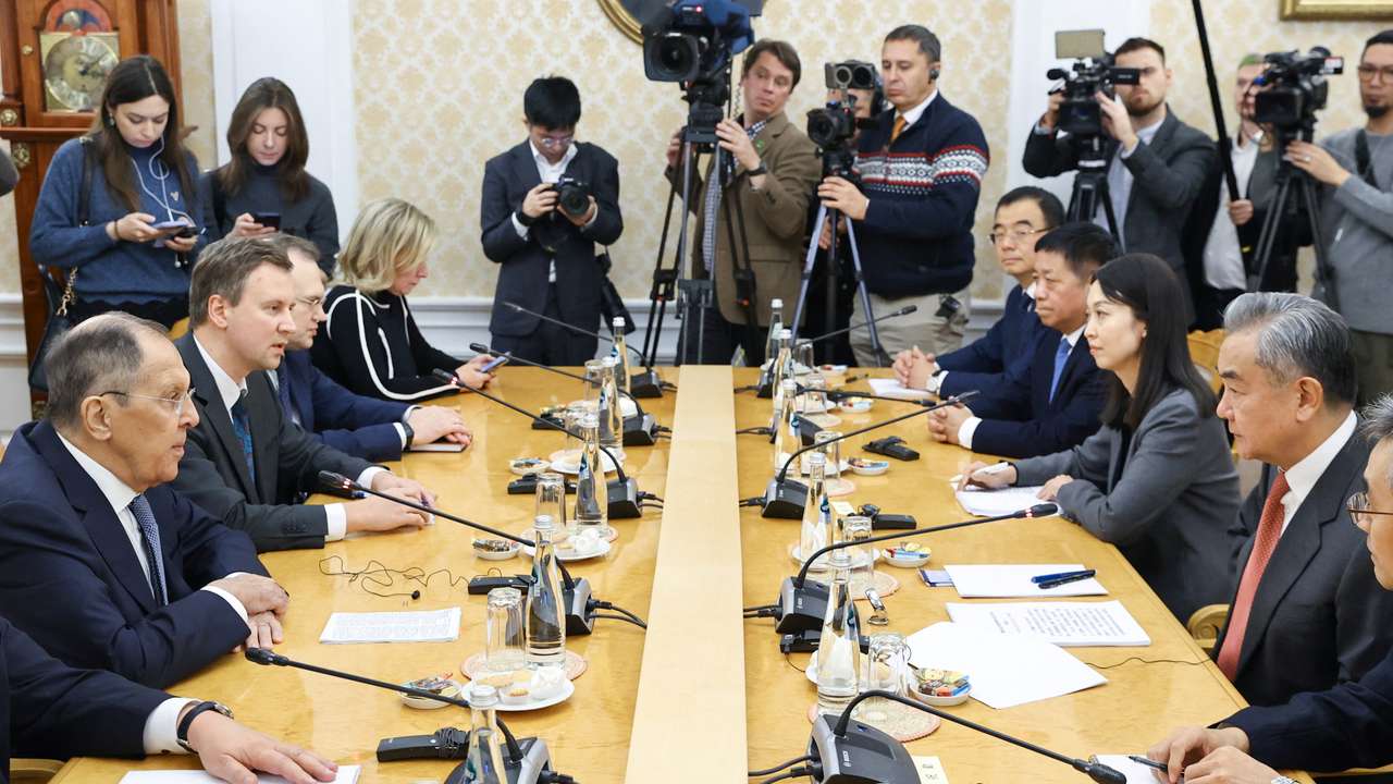 Russian Foreign Minister Sergei Lavrov and Chinese Foreign Minister Wang Yi meet in Moscow