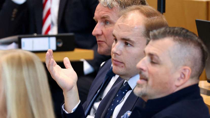 FILE PHOTO: Right-wing AfD as Thuringian State Parliament holds constituent session
