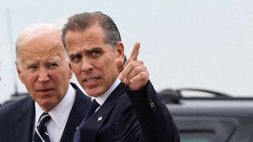FILE PHOTO: U.S. President Biden gathers with Hunter Biden and family members in Delaware