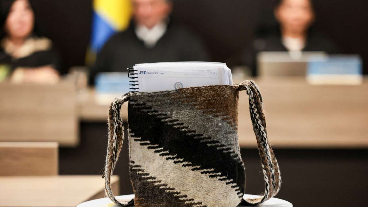 Colombia court sentences 12 ex-soldiers to reparations work for executions