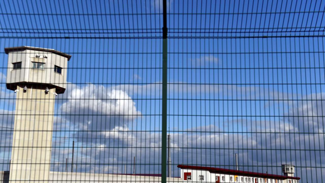 View of the Vendin-le-Vieil prison