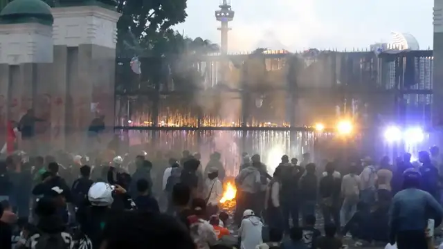 Indonesia Protesters Demand Death Penalty For Cor