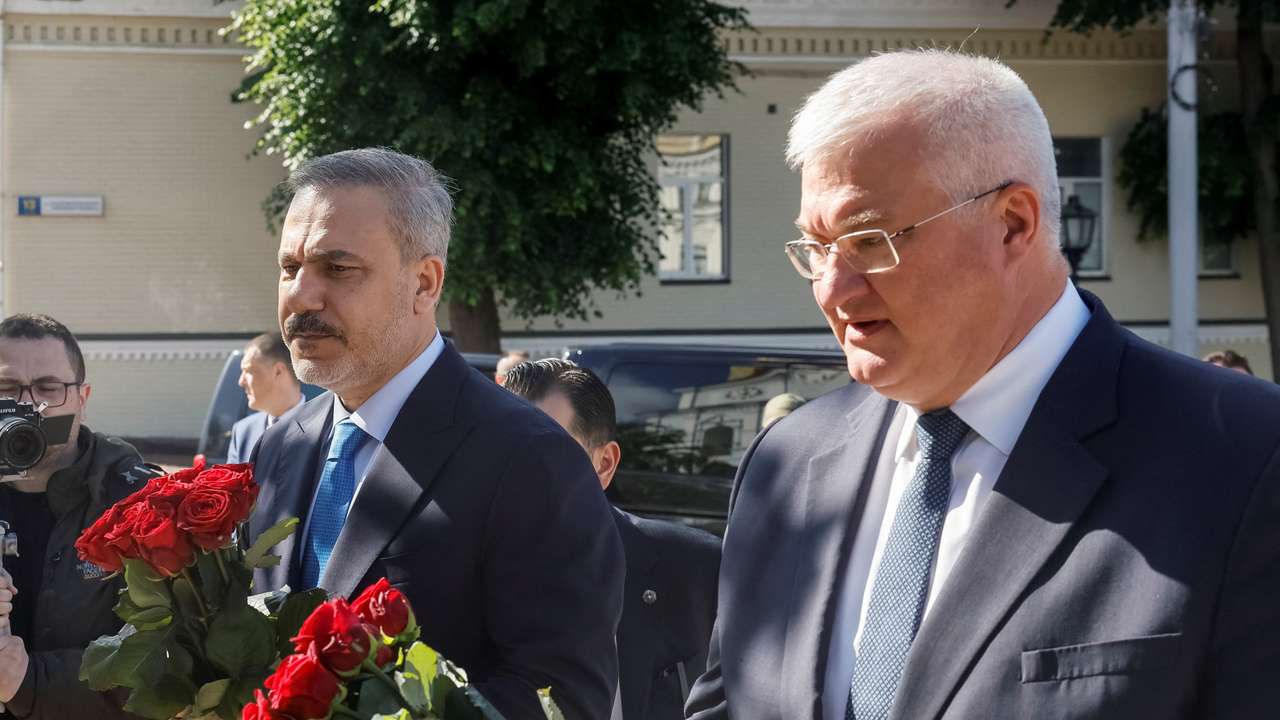 Turkish Foreign Minister Fidan visits Kyiv