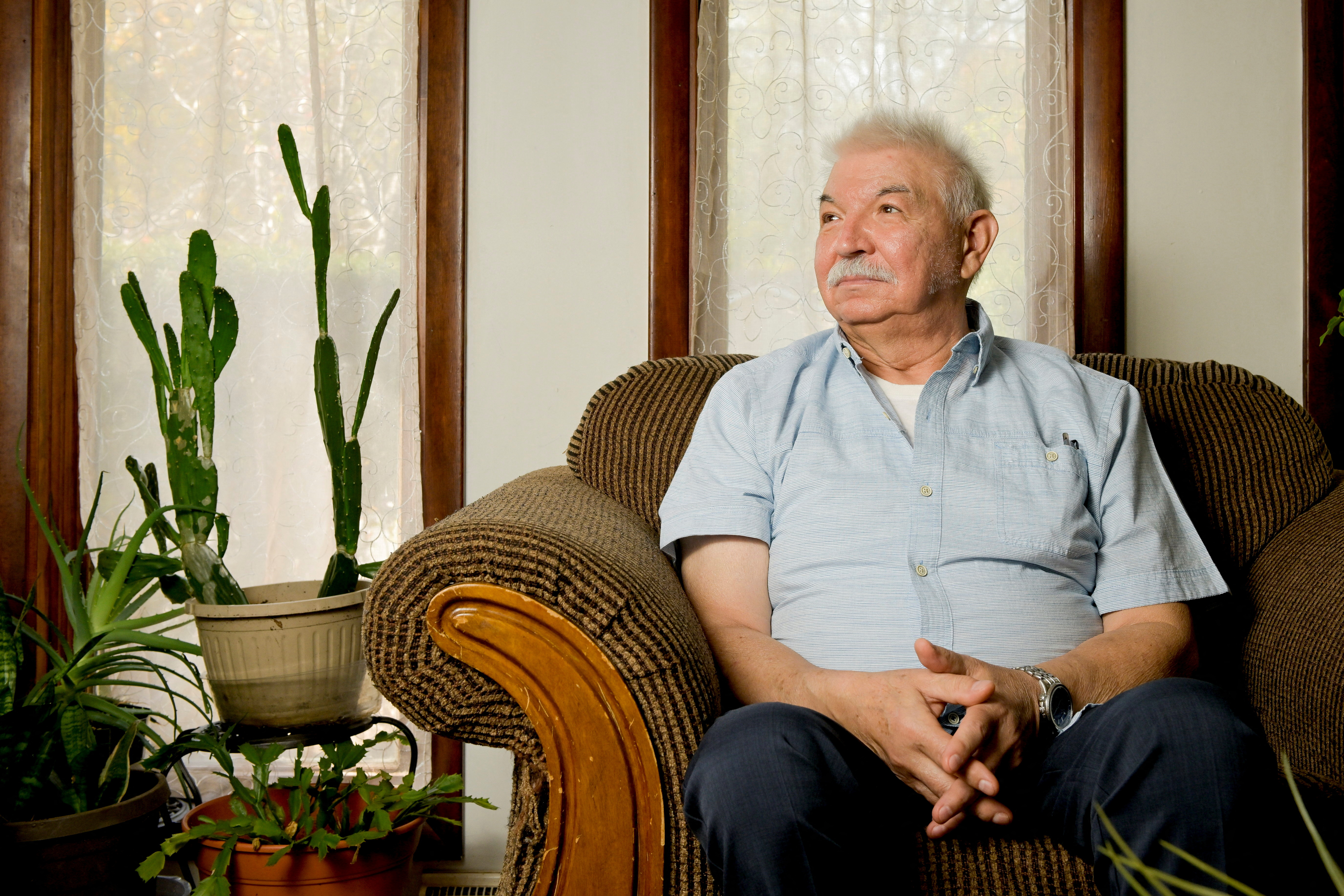 Lung transplant patient Bensabio Guajardo at his home in Trail Creek