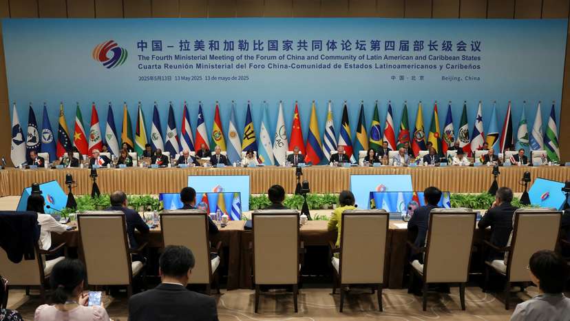 China-CELAC Forum plenary meeting in Beijing