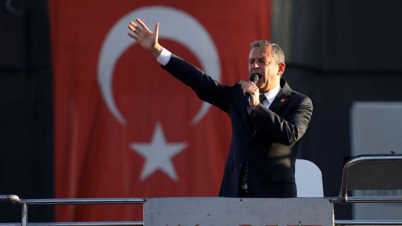 Turkish opposition protest after mayor arrested on terrorism charges, in Istanbul