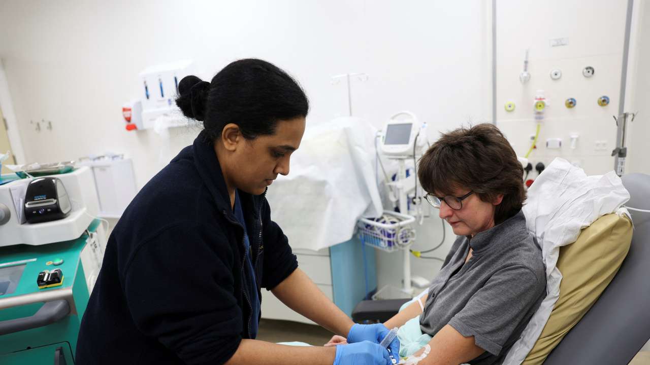 Molecular radiotherapy treatment at the University College London Hospitals (UCLH)