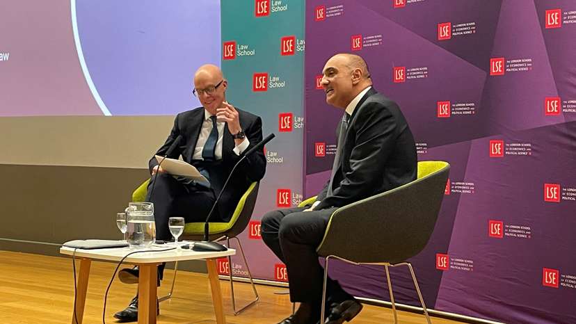 Jordanian Prime Minister Bisher al Khasawaneh visits London