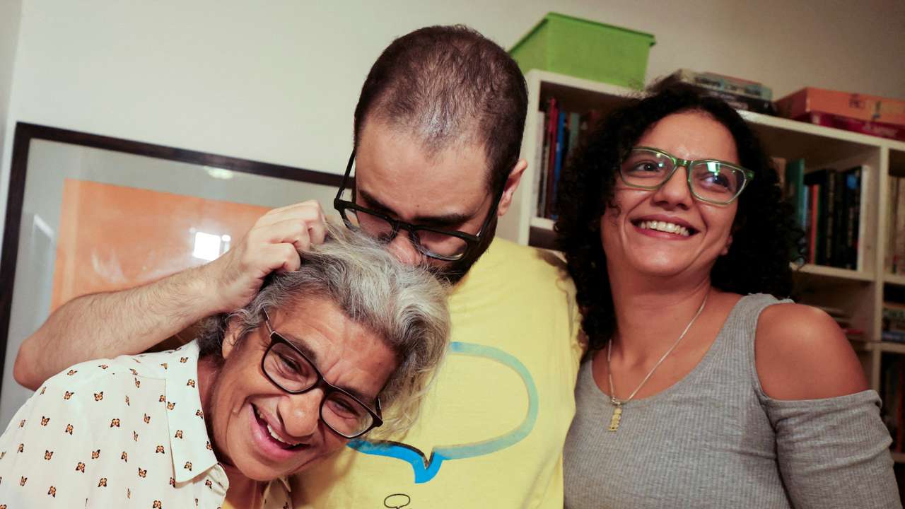 Prominent British-Egyptian activist Alaa Abd el-Fattah released from prison